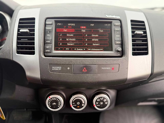 Citroen - c-crosser - 2.4-16v exclusive - 7 persoons - 2008 - bom vol - 38-gjv-6 - personenauto - afbeelding 6 van  20