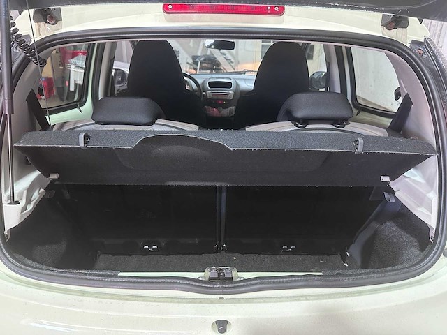 Citroen - c1 - 1.0-12v ambiance - 09-lfd-4- 2010 - afbeelding 6 van  16