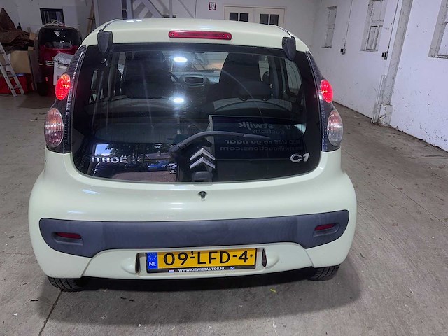 Citroen - c1 - 1.0-12v ambiance - 09-lfd-4- 2010 - afbeelding 10 van  16