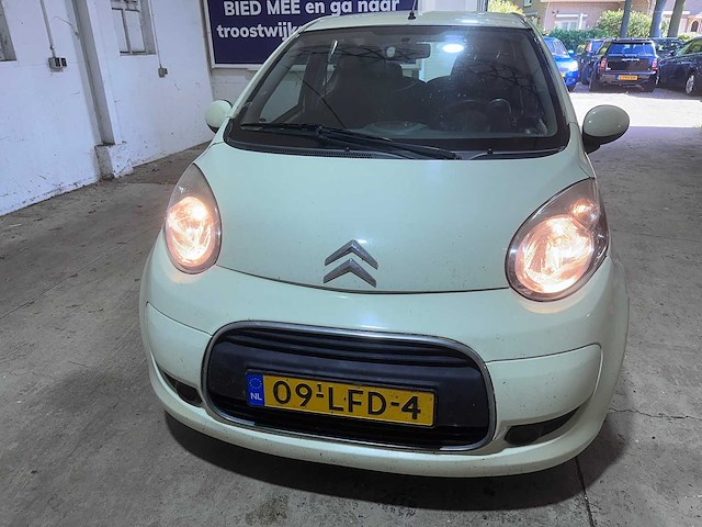 Citroen - c1 - 1.0-12v ambiance - 09-lfd-4- 2010 - afbeelding 13 van  16