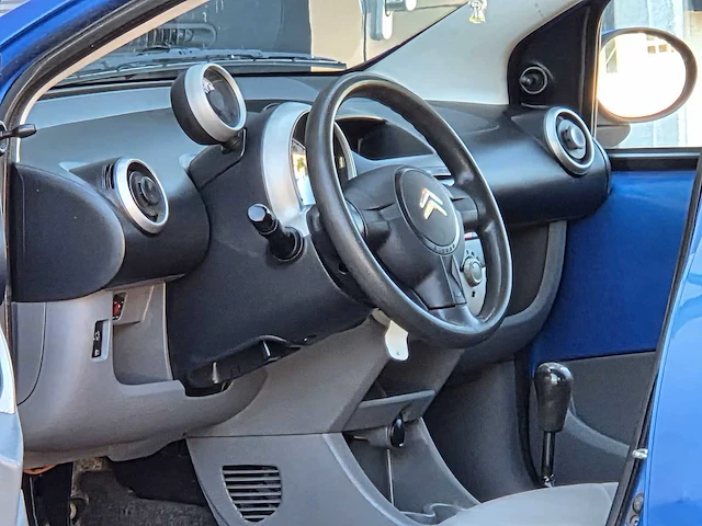 Citroen - c1 - 1.0-12v ambiance - 2009 - 51-hpb-1 - personenauto - afbeelding 11 van  21