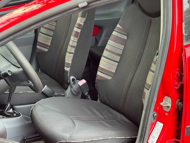 Citroen - c1 - 1.0-12v ambiance - 2009 - 73-jst-9 - personenauto - afbeelding 2 van  14