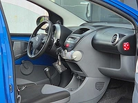 Citroen - c1 - 1.0-12v séduction - 2010 - 81-ntj-6 - personenauto - afbeelding 9 van  19