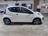Citroen - c1 - 1.0 attraction - 68-trf-1 - afbeelding 13 van  16