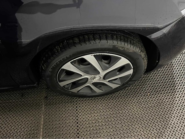 Citroen - c3 - 1.2 puretech selection - personenauto - 2016 - afbeelding 16 van  25