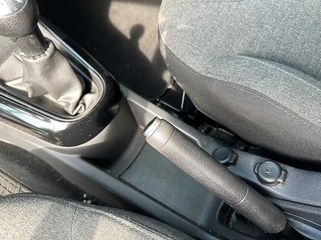 Citroen - c3 - 1.6 b-hdi business - car - 2016 - afbeelding 6 van  41