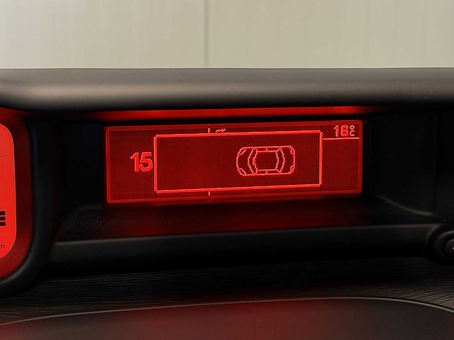 Citroen - c3 picasso - 1.2 puret exclusive - car - 2016 hv-859-s iaw - afbeelding 2 van  24