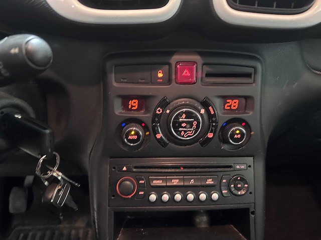 Citroen - c3 picasso - 1.4 vti color sel. - 56-srz-6- 2011 - afbeelding 1 van  5