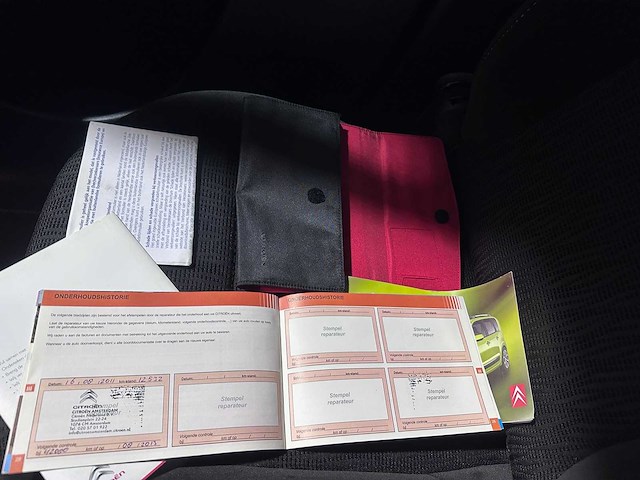 Citroen - c3 picasso - 1.4 vti exclusive - 01-jth-9 - afbeelding 11 van  19