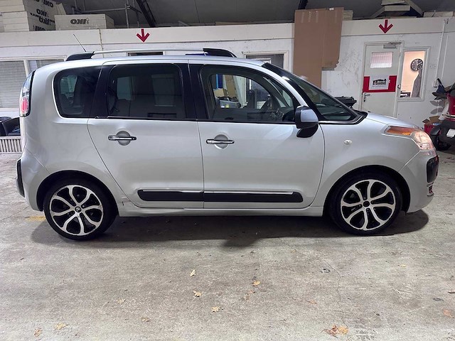 Citroen - c3 picasso - 1.4 vti exclusive - 01-jth-9 - afbeelding 16 van  19