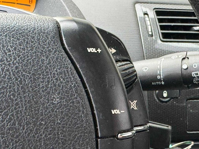 Citroen - c4 - 1.4-16v image - 27-xl-xp - 2007 - afbeelding 6 van  16