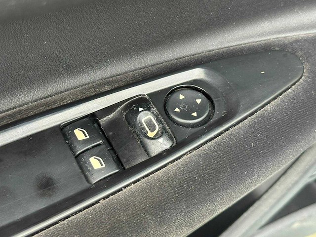 Citroen - c4 - 1.4-16v image - 27-xl-xp - 2007 - afbeelding 7 van  16