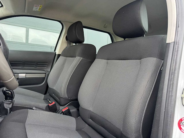 Citroen - c4 cactus - 1.2 puretech feel - car - 2016|jb-686-f|jb-686-f|iaw - afbeelding 21 van  26