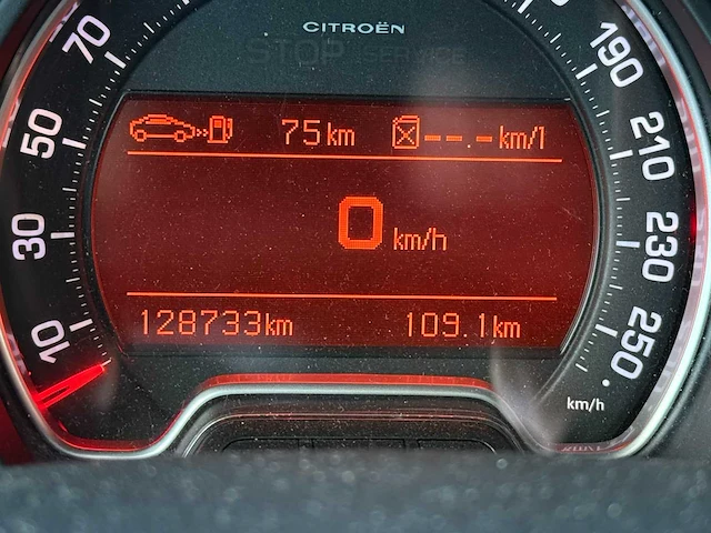 Citroen - c5 - 1.6 vti tendance - 2012 - 05-tbk-8 - afbeelding 3 van  11