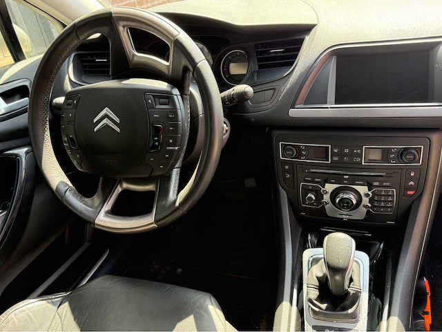 Citroen - c5 - tourer - 2.7 hdif - exclusive personenauto - 2009 - afbeelding 2 van  21