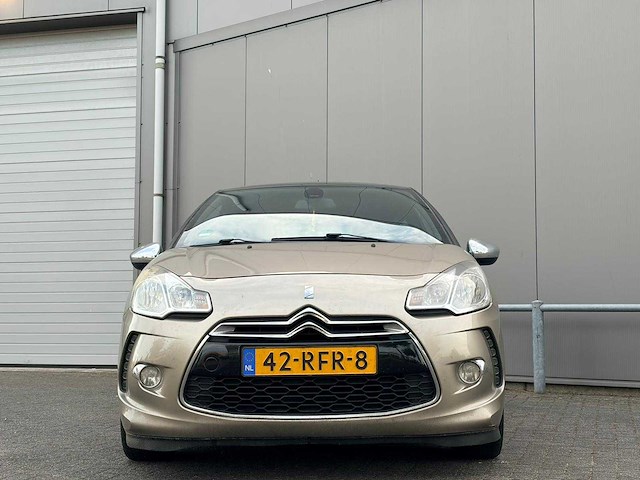 Citroen - ds3 - 1.6 e-hdi so chic - 2011 - 42-rfr-8 - afbeelding 5 van  12