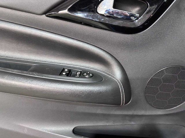 Citroen - ds3 - 1.6 thp sport chic - nk-366-l- 2010 - afbeelding 2 van  10