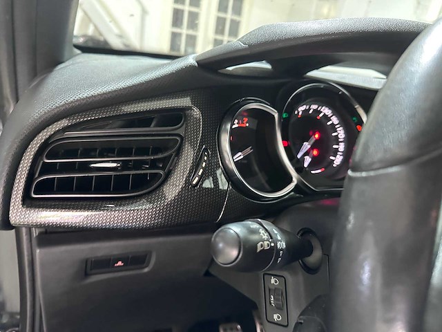 Citroen - ds3 - 1.6 thp sport chic - nk-366-l- 2010 - afbeelding 3 van  18