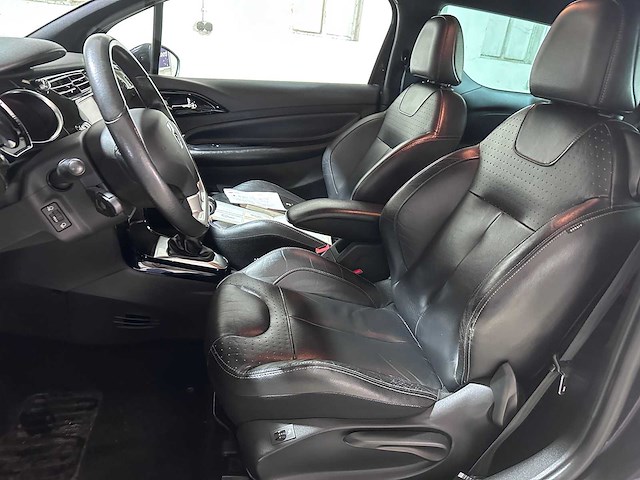 Citroen - ds3 - 1.6 thp sport chic - nk-366-l- 2010 - afbeelding 5 van  14