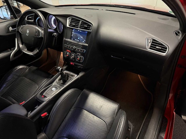 Citroen - ds4 - 1.2 puretech so chic -ks-238-s - 2016 iaw - afbeelding 18 van  25