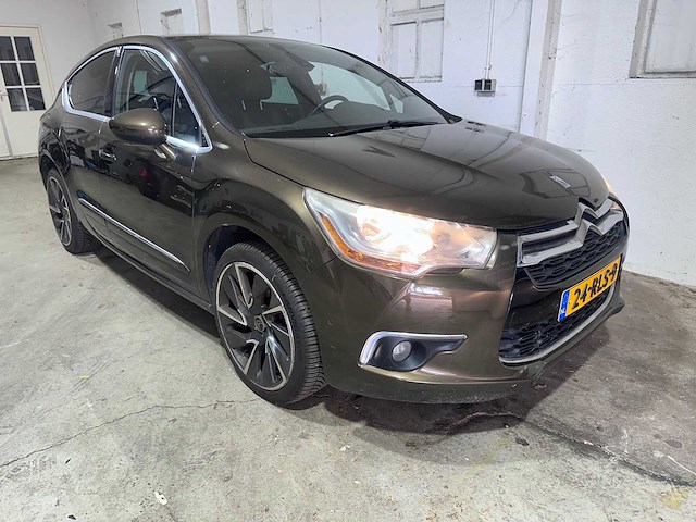 Citroen - ds4 - 1.6 thp sport chic - 24-rls-9 - afbeelding 19 van  21