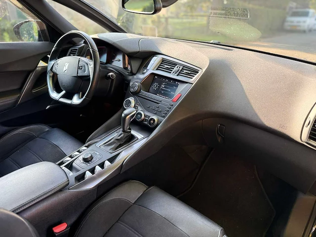 Citroen - ds5 - 1.6 bns execut. - 2013 - 7-kdn-66 - afbeelding 14 van  14