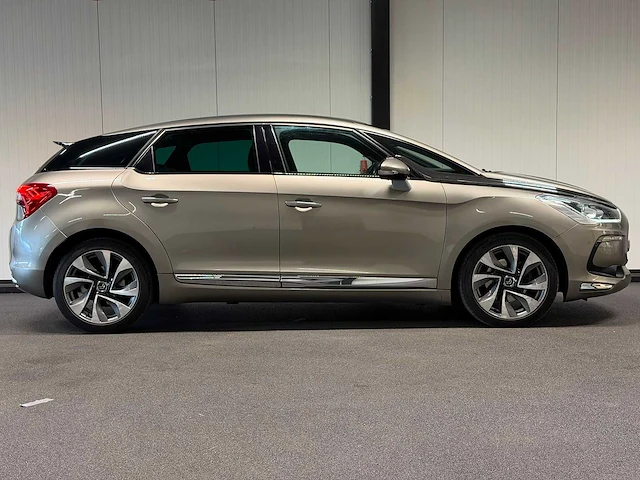 Citroen - ds5 - 1.6 thp so chic 79-tzn-4 2012 iaw - afbeelding 9 van  20
