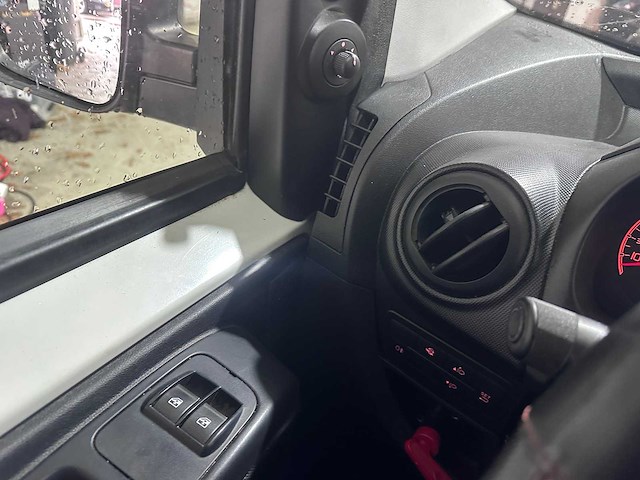 Citroen - nemo - 1.3 hdif automaat- vp-696-d - afbeelding 2 van  18