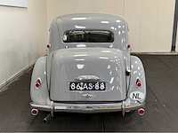 Citroen - traction - 11 bl - oldtimer - 1955 - afbeelding 1 van  14