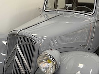Citroen - traction - 11 bl - oldtimer - 1955 - afbeelding 8 van  14