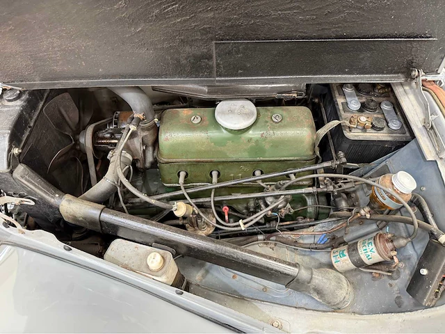 Citroen - traction - 11 bl - oldtimer - 1955 - afbeelding 17 van  28