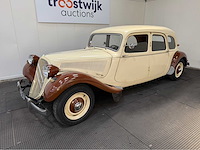 Citroen - traction - familiale - 11d - oldtimer - 1954 - afbeelding 1 van  35