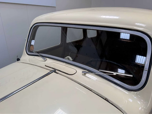 Citroen - traction - familiale - 11d - oldtimer - 1954 - afbeelding 4 van  35