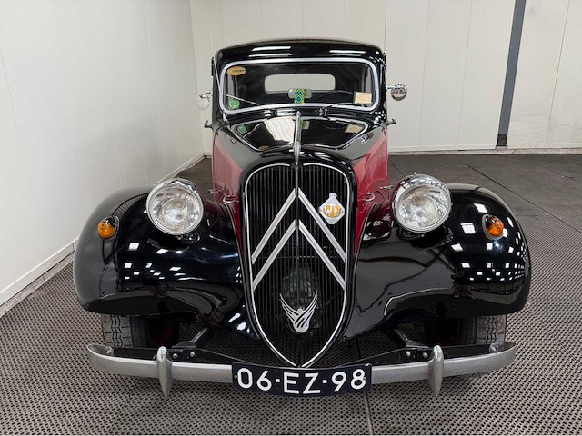 Citroen - traction - oldtimer -1953 - afbeelding 23 van  32