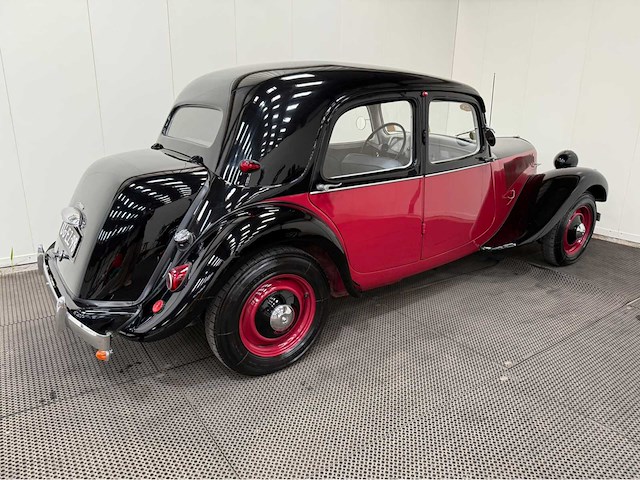 Citroen - traction - oldtimer -1953 - afbeelding 29 van  32