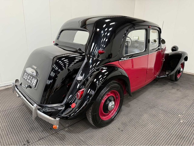 Citroen - traction - oldtimer -1953 - afbeelding 30 van  32