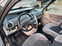 Citroen - xsara picasso - 1.6i-16v image 38-nkr-3 2010 iaw - afbeelding 2 van  8