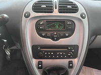 Citroen - xsara picasso - 1.6i-16v prestige lpg- 71-zj-br- 2008 - afbeelding 2 van  17