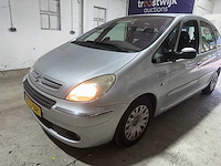 Citroen - xsara picasso - 1.6i-16v prestige lpg- 71-zj-br- 2008 - afbeelding 1 van  17