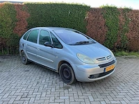 Citroen - xsara picasso - 1.8i-16v attraction - 53-rv-rv