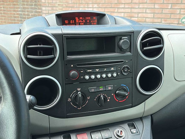 Citroen berlingo 1.2 turbo xtr car 2016 | t-665-jb - afbeelding 9 van  28