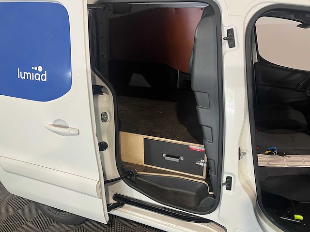 Citroen berlingo 1.6 bluehdi 100 clec , v-628-pd - afbeelding 15 van  18