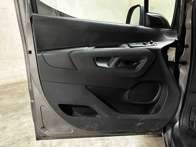 Citroen berlingo 1.6 bluehdi club 99pk 2019 (origineel-nl), v-344-zt - afbeelding 9 van  47