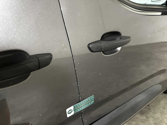 Citroen berlingo 1.6 bluehdi club 99pk 2019 (origineel-nl), v-344-zt - afbeelding 24 van  47