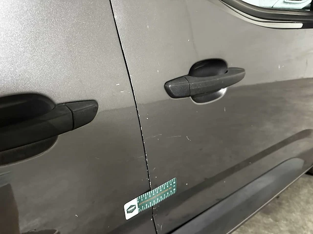 Citroen berlingo 1.6 bluehdi club 99pk 2019 (origineel-nl), v-344-zt - afbeelding 33 van  47