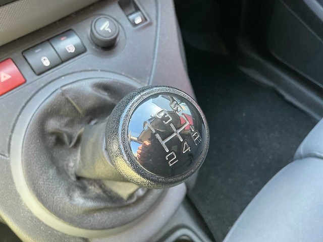 Citroen berlingo 1.6 hdi 500 club ec. bedrijfswagen - afbeelding 9 van  28