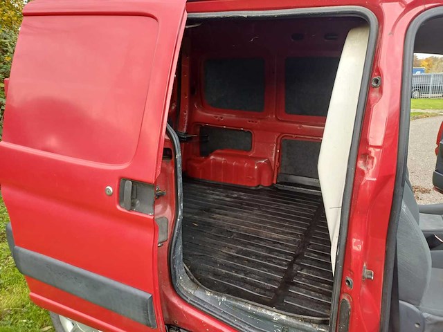 Citroen berlingo 1.9 d 600 (dw8) , 64-bb-fx - afbeelding 14 van  15