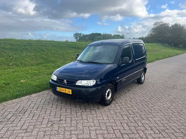 Citroen berlingo 1.9 d 800 (dw8) , 38-vv-jb - afbeelding 1 van  14