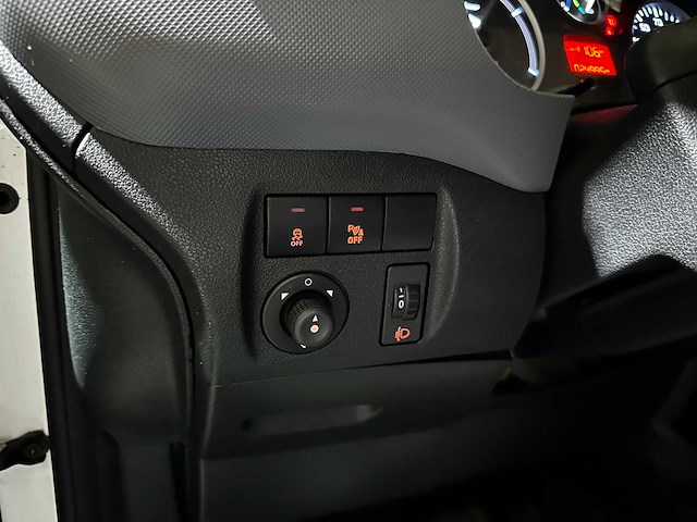 Citroen berlingo full electric club xl 67pk 2020, vth-23-z - afbeelding 2 van  13