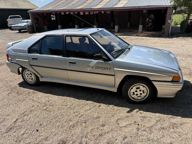 Citroen bx 1.9 gti oldtimer - afbeelding 3 van  64